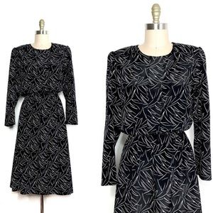 Vintage 1980s graphic print belted midi dress